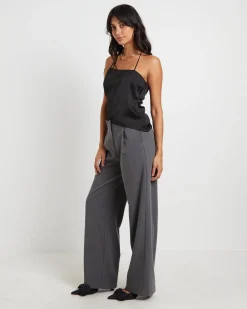 Suki Silky Asymmetric Top in Black