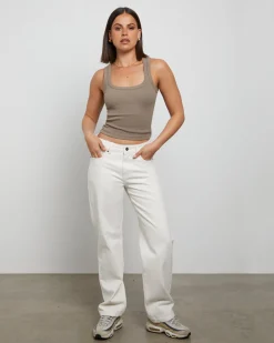 Super Scoop Classic Tank Top in Brown