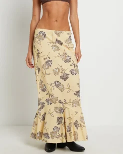 Tanisha Fishtail Maxi Skirt in Assorted