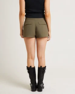 Tech Cargo Shorts in Khaki