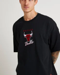 Tri Logo Bulls Oversized T-Shirt in Faded Black