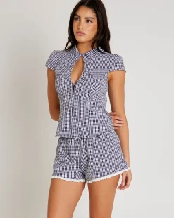 Valeria Keyhole Shirt