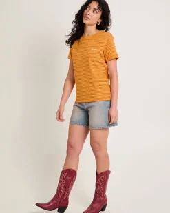 Valerie Tee