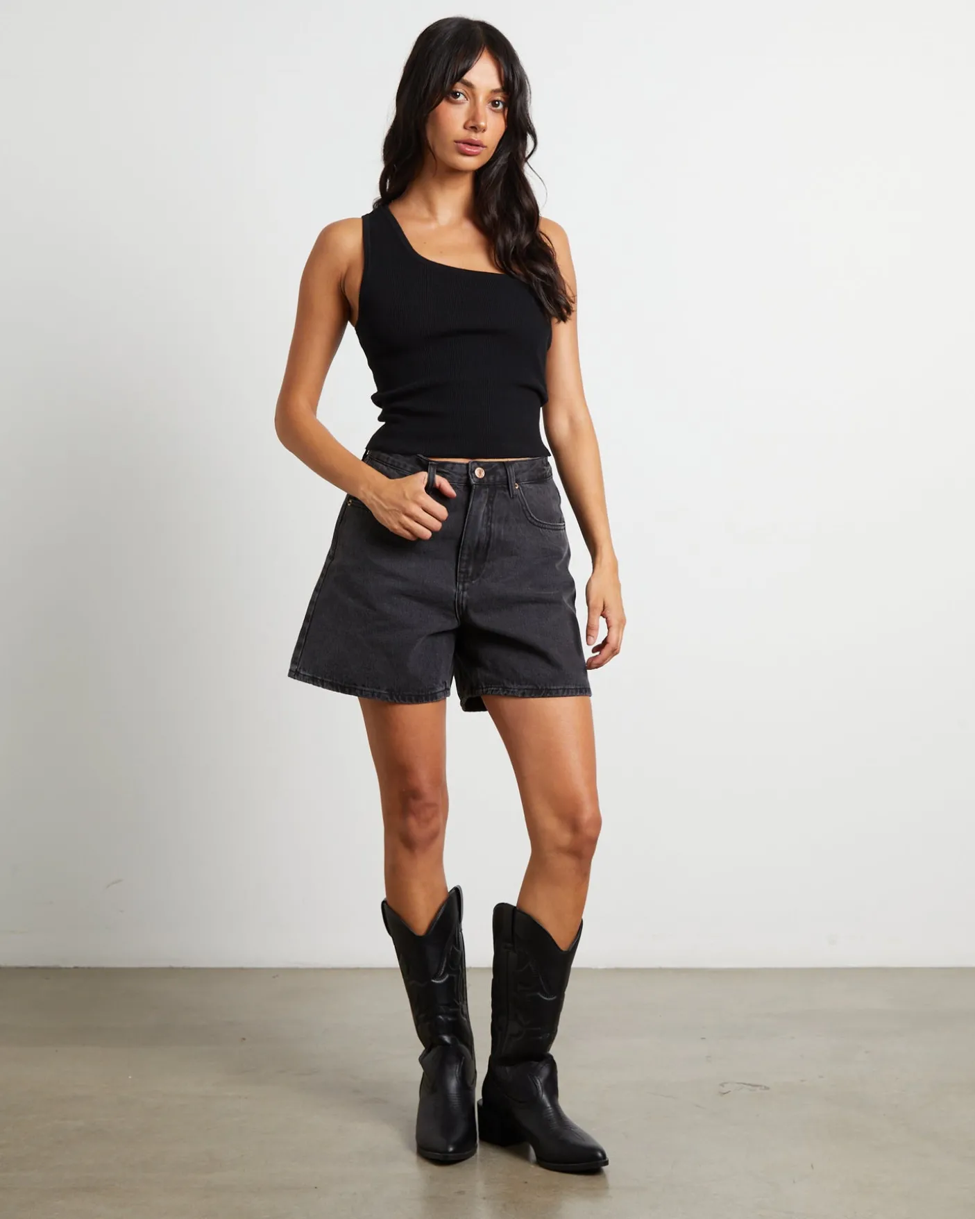 Vinnie Vintage Denim Shorts in Afters Black