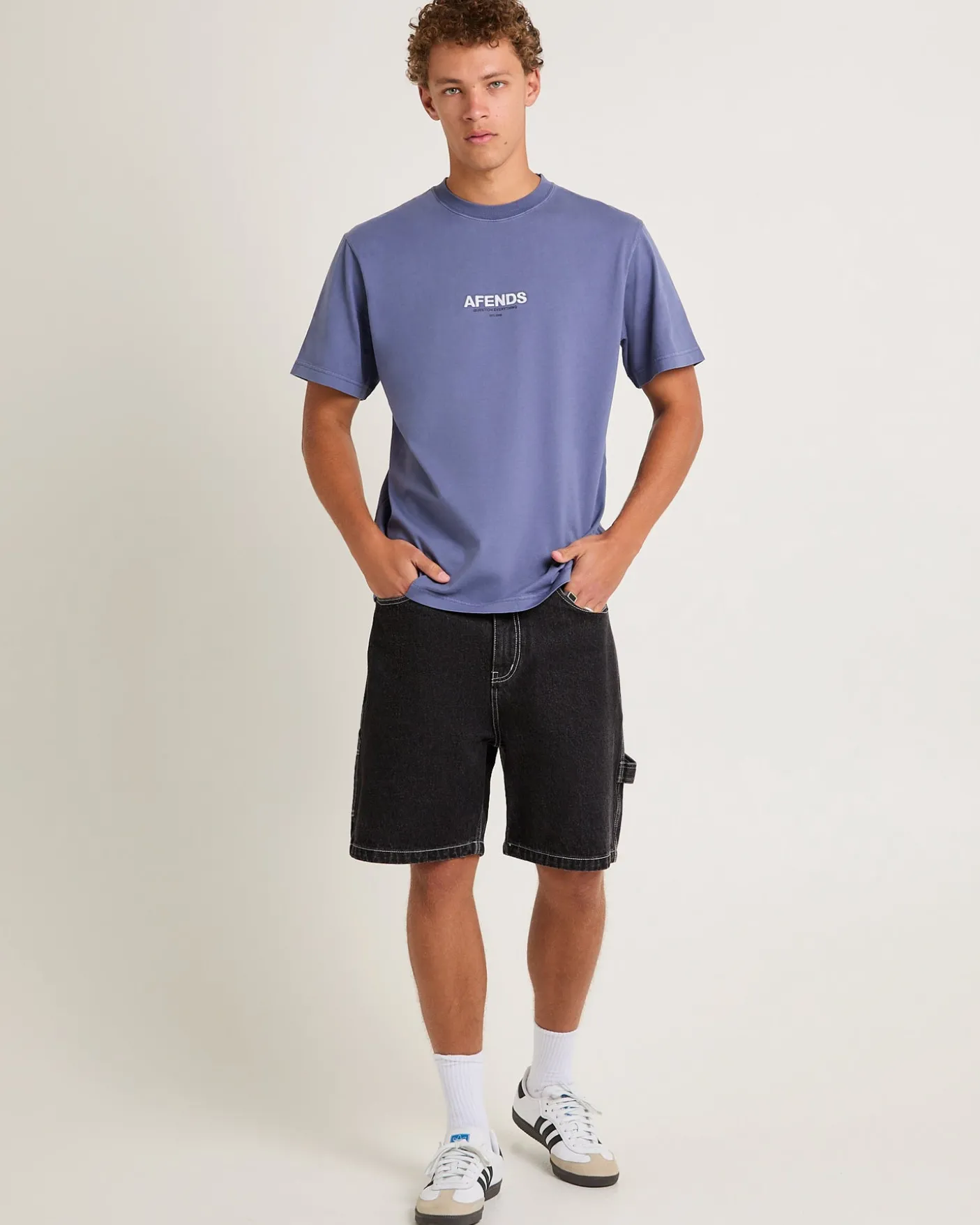 Vinyl Retro Fit T-Shirt