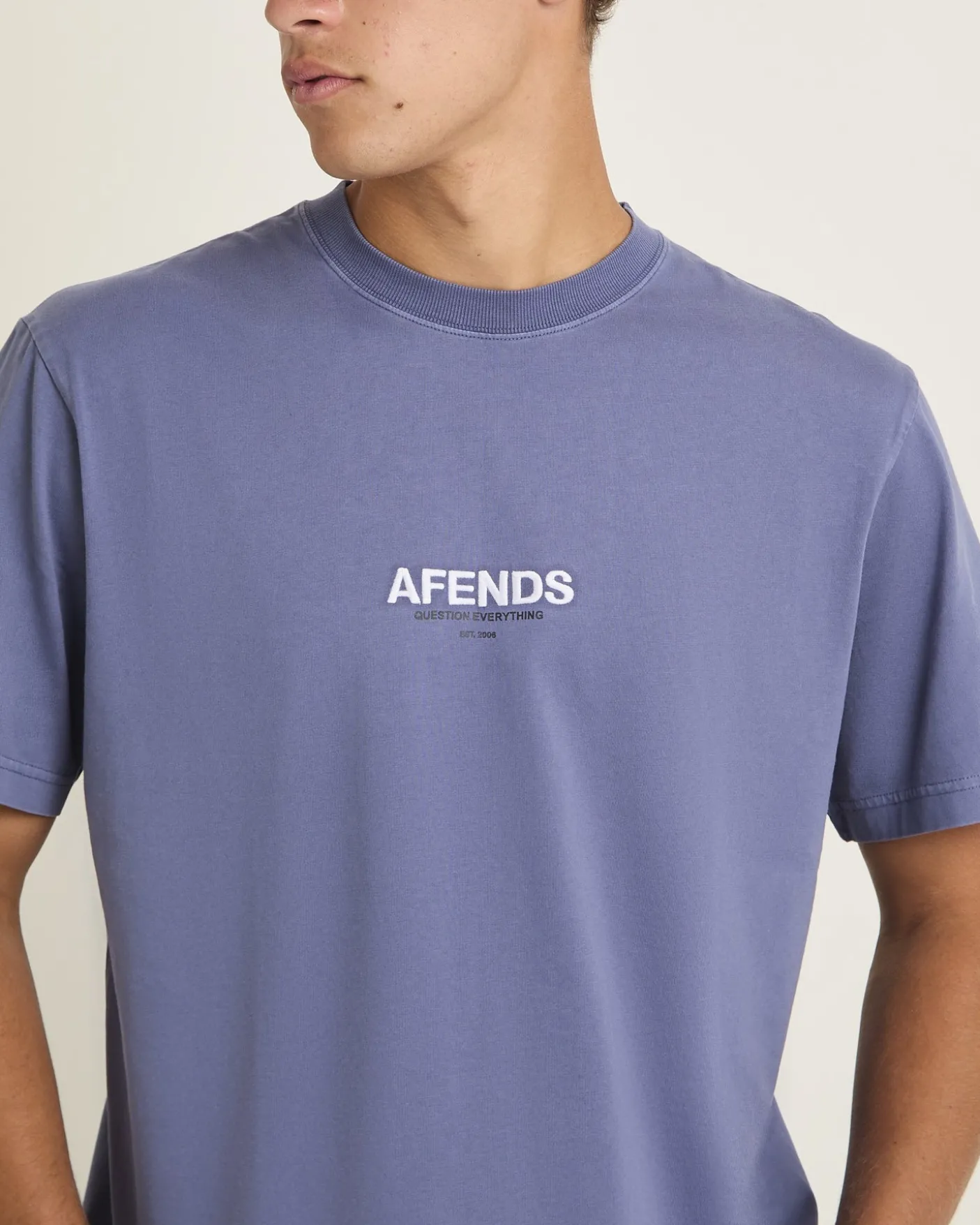Vinyl Retro Fit T-Shirt