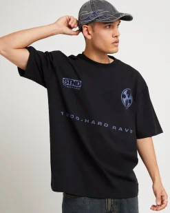 Viral T-Shirt