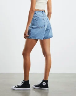 Vnie Vtage Clean Shorts