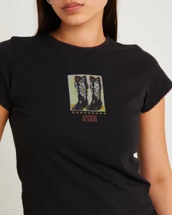 Walking Baby Tee