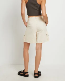 Water Pipe Cargo Shorts in Chalk