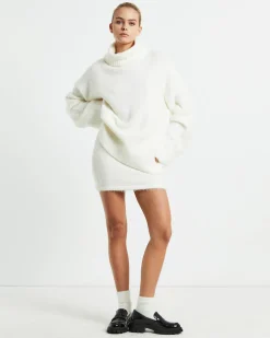 Winnie Mini Skirt White