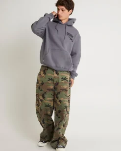 World Wide Roots Hood